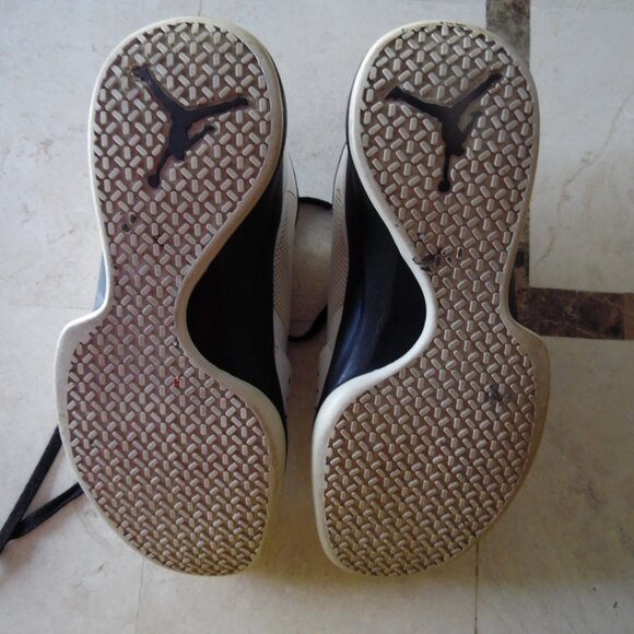 jordans mens size 8.5 shoes - Picture 8 of 11